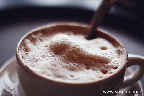 梦见粮食被雨淋 女人梦见下雨被雨淋